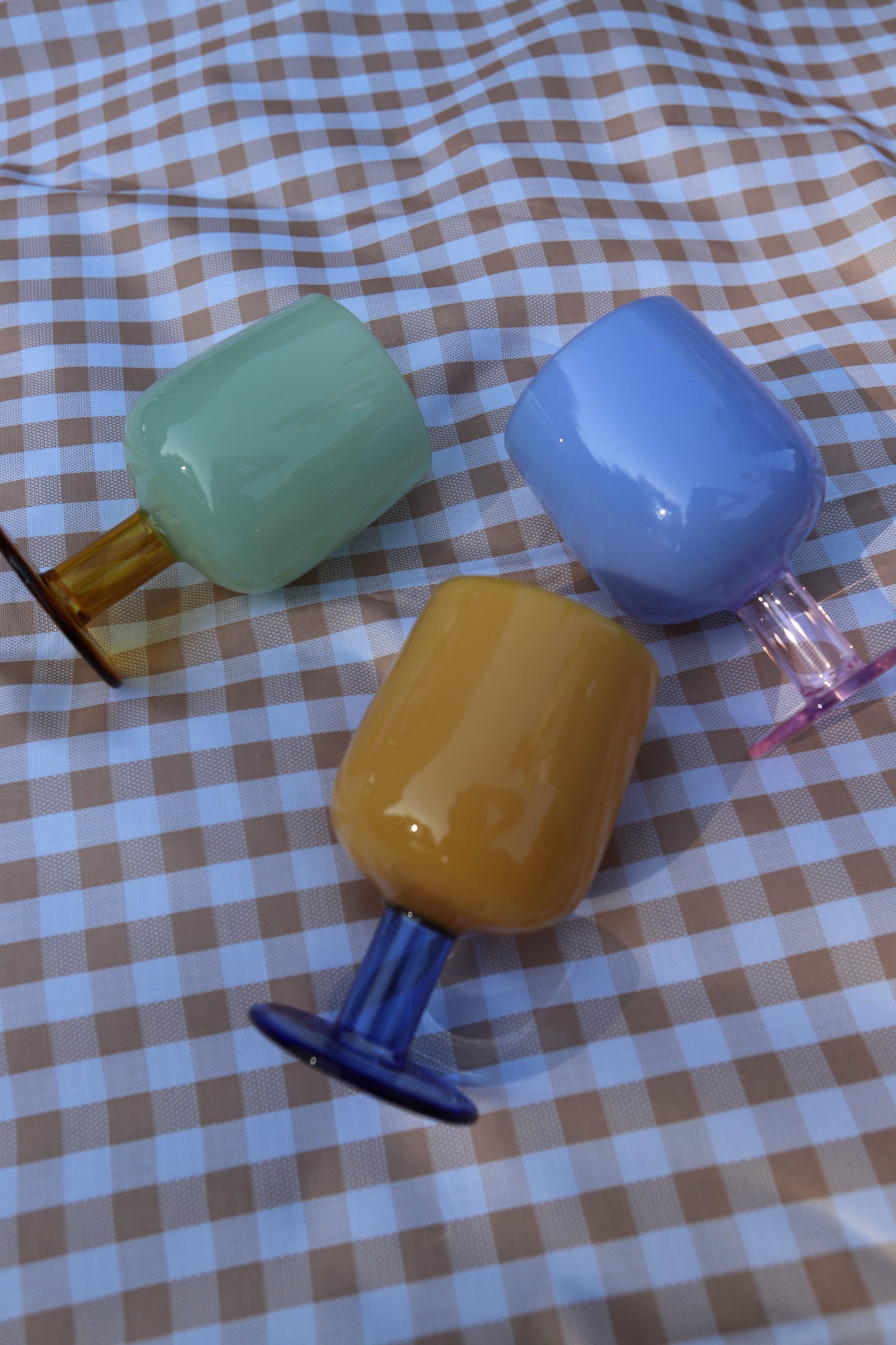 TWO TONE WINE GLASS / Green × Amber