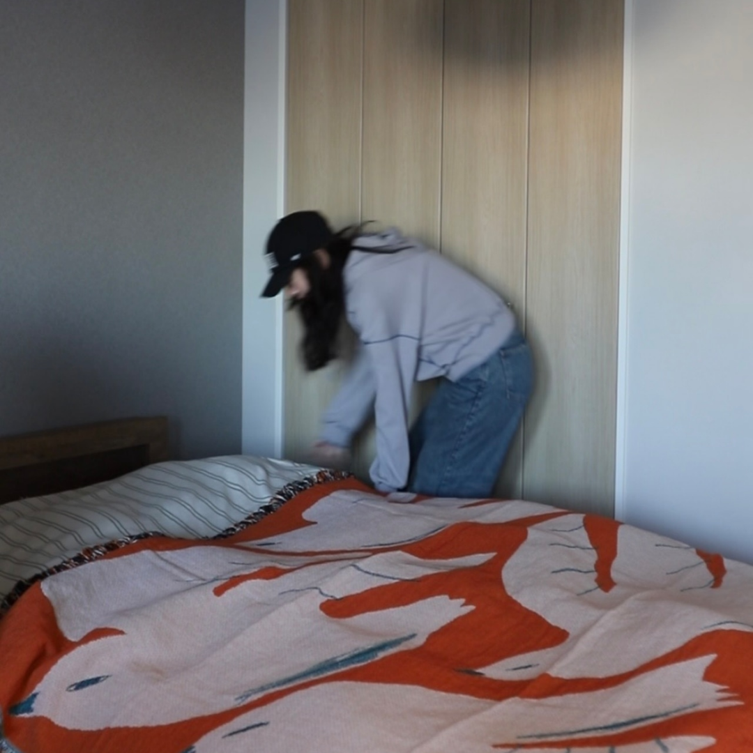 Passaro Throw