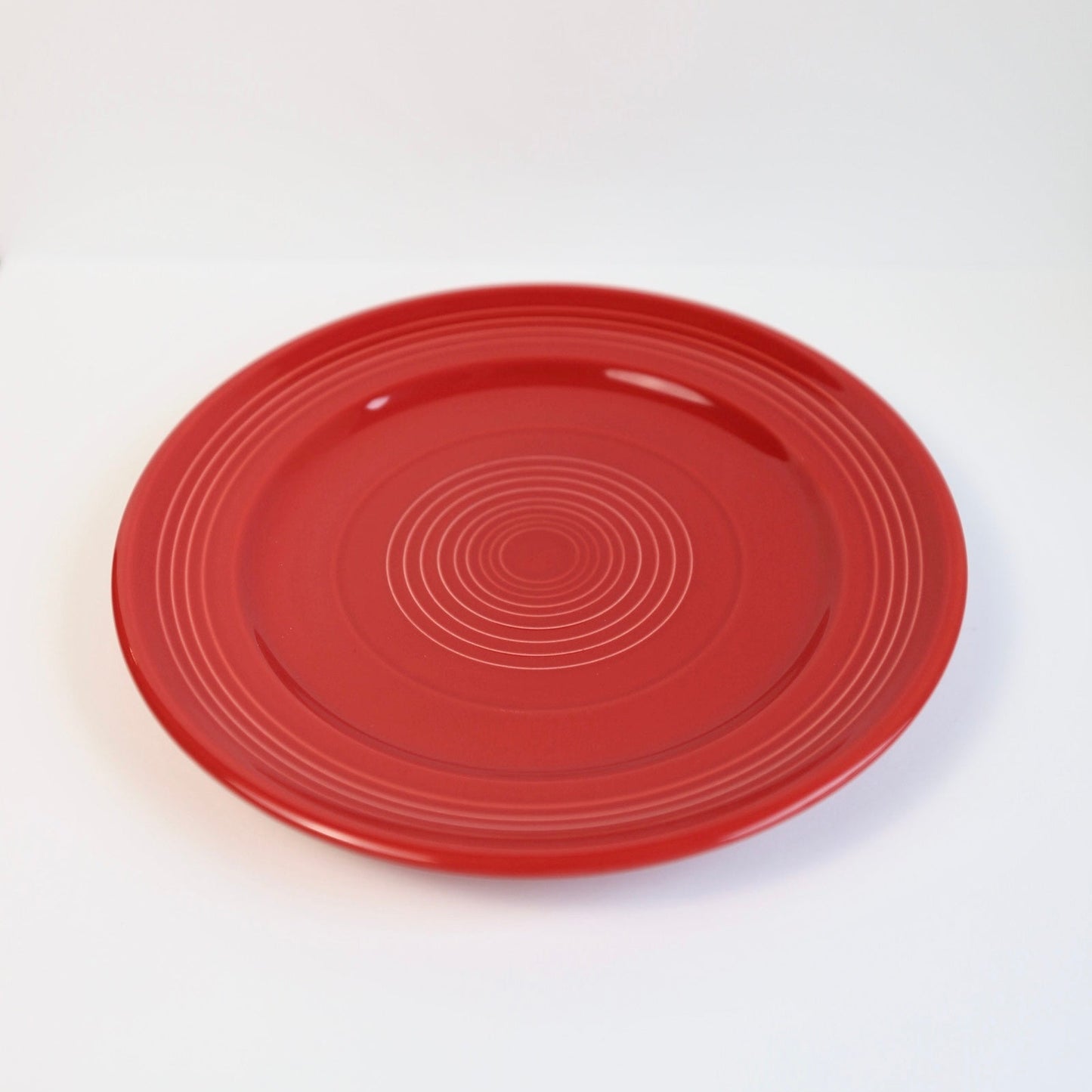 Concentrix Red 23cm Plate