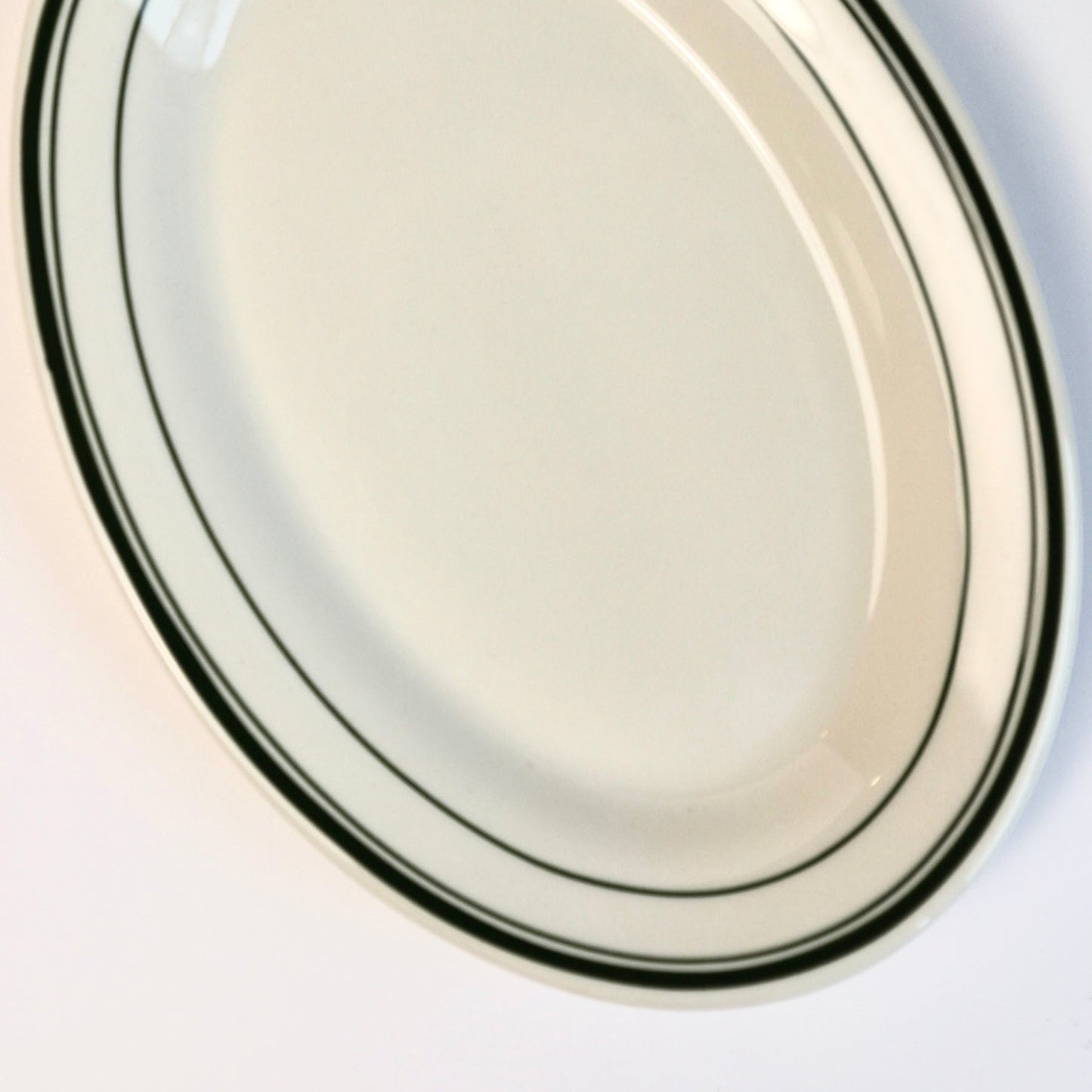 Green Bay 30cm Oval Plate