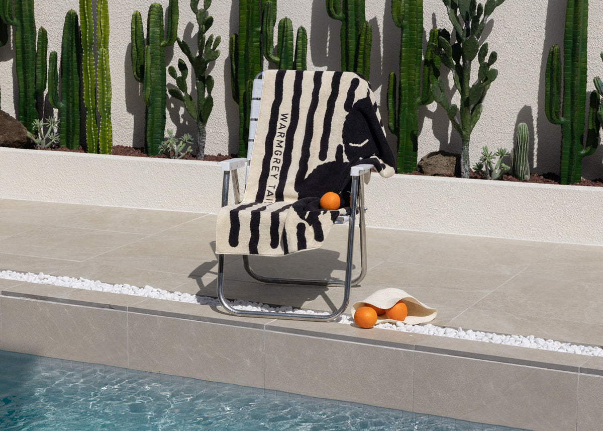 Warmgreytail PAW BIG TOWEL