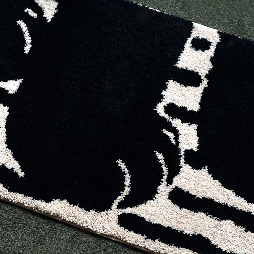 Warmgreytail PAW RUG